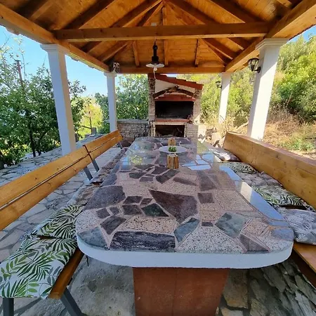 Seafront Rural Big House At Solta Croacia Island Holiday home Necujam