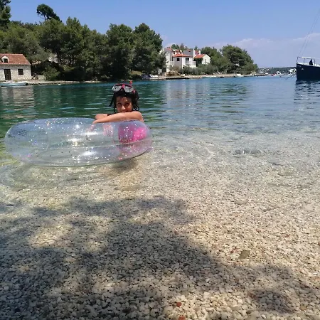 Seafront Rural Big House At Solta Croacia Island
