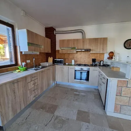 Holiday home Seafront Rural Big House At Solta Croacia Island Necujam