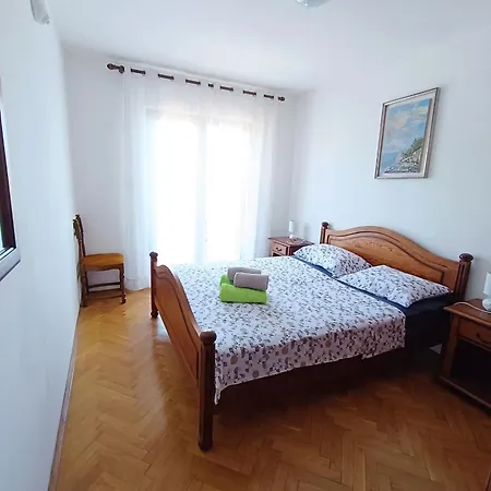 Seafront Rural Big House At Solta Croacia Island Necujam