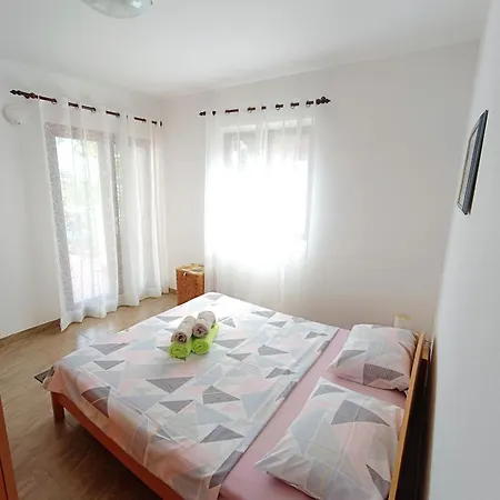 Holiday home Seafront Rural Big House At Solta Croacia Island *