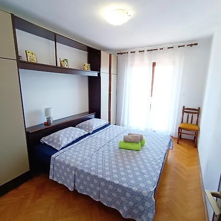Seafront Rural Big House At Solta Croacia Island